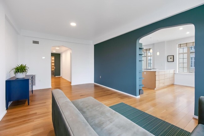 1525 N Front St in Harrisburg, PA - Building Photo - Building Photo