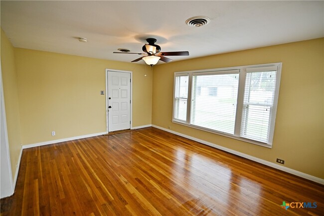 property at 108 E Clayton St