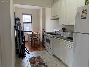 32-60-60 43rd St in Queens, NY - Building Photo - Building Photo