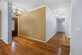 25 34th St in McAllen, TX - Building Photo - Building Photo