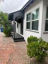 6546 Hazeltine Ave, Unit 6546 in Van Nuys, CA - Building Photo