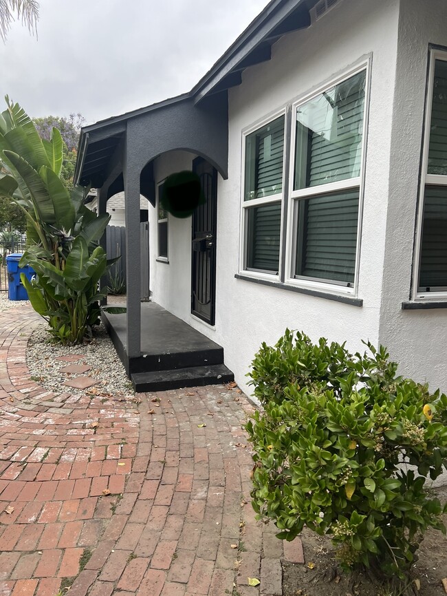 6546 Hazeltine Ave, Unit 6546