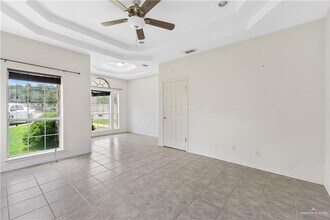 10 N 29th St in McAllen, TX - Building Photo - Building Photo