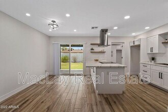 409 N Arrowhead Dr in Chandler, AZ - Building Photo - Building Photo