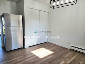 5017 Massillon Rd in North Canton, OH - Building Photo - Building Photo