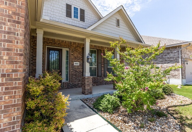 5041 Country Nest in San Antonio, TX - Building Photo - Building Photo