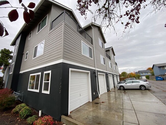 2603 SW Pickford St in Corvallis, OR - Foto de edificio - Building Photo