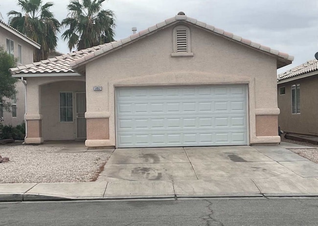 property at 5953 Hickory Nut Ave