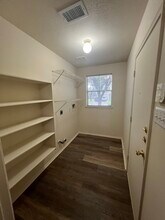 19530 Sandy Woods Dr in Tomball, TX - Building Photo - Building Photo