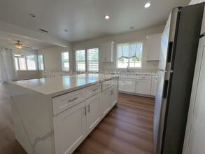 22248 Silverbell Ln in Moreno Valley, CA - Building Photo - Building Photo