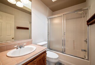 1314 10th St in Manhattan Beach, CA - Building Photo - Building Photo