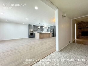 5801 Beaumont Pl in El Paso, TX - Building Photo - Building Photo