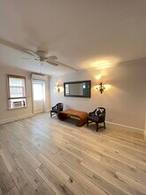 318 S J St in Lake Worth Beach, FL - Foto de edificio - Building Photo