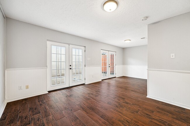 property at 3013 Beecave Dr