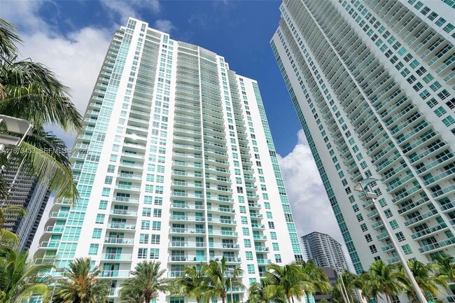 951 Brickell Ave in Miami, FL - Building Photo - Building Photo