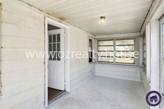 1004 Gordon St in Toledo, OH - Building Photo - Building Photo