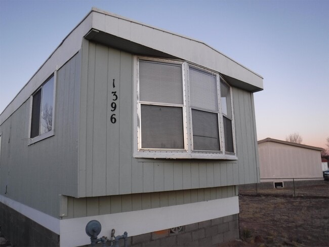 property at 1396 Prairiegrass Rd