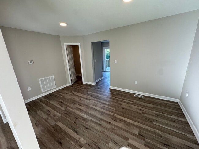 147 Waddell Cir in Oak Ridge, TN - Building Photo - Building Photo