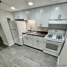 1160 Commonwealth Ave in Boston, MA - Foto de edificio - Building Photo