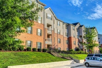 River City North in Chattanooga, TN - Building Photo - Building Photo