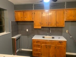 1009 E 229th St in Bronx, NY - Building Photo - Building Photo