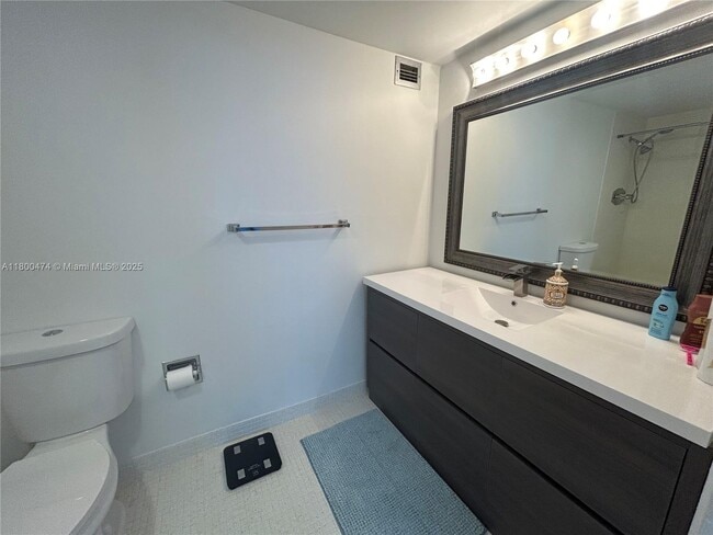 property at 1001 91st St