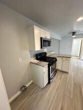 1100 SW 81st St in Oklahoma City, OK - Foto de edificio - Building Photo