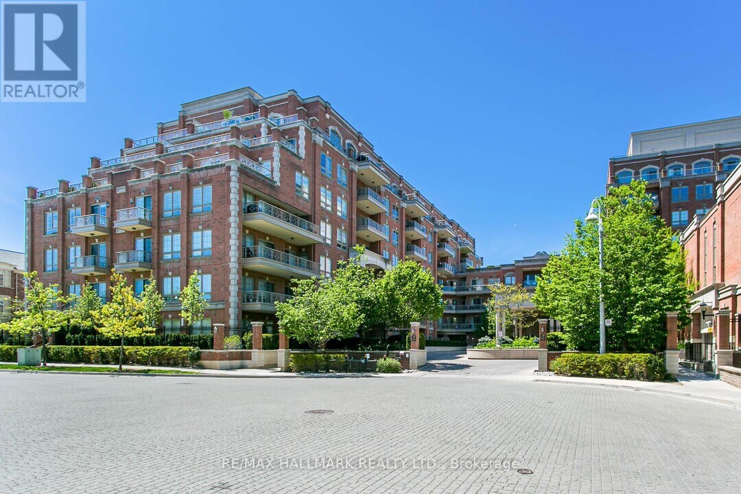 20 Burkebrook Pl in Toronto, ON - Building Photo