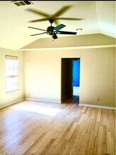 1614 W Congress St in Denton, TX - Building Photo - Building Photo