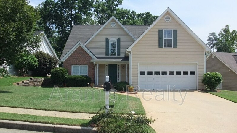 475 Ellesmere Way in Sugar Hill, GA - Building Photo