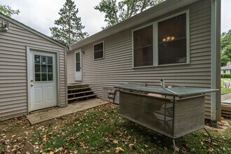 505 S Highland Ave in Bloomington, IN - Foto de edificio - Building Photo