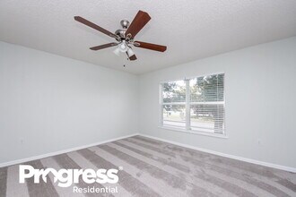 9115 Hampton Cove Ct S in Jacksonville, FL - Building Photo - Building Photo