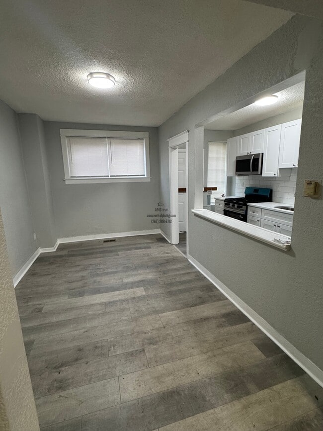 5563 Matthews St in Philadelphia, PA - Building Photo - Building Photo