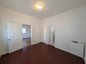 323 Park St in Sterling, CO - Building Photo - Building Photo