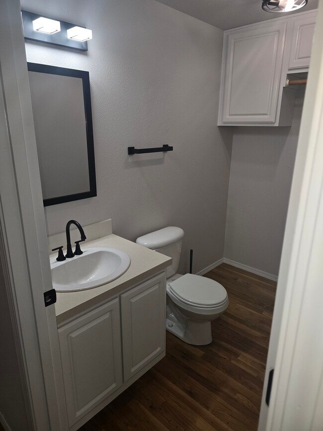 222 W Hereford St in Gladstone, OR - Building Photo - Building Photo