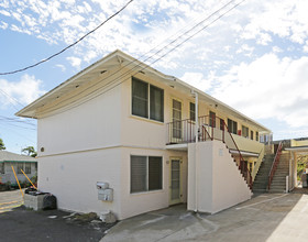 2956 Varsity Cir in Honolulu, HI - Building Photo - Building Photo