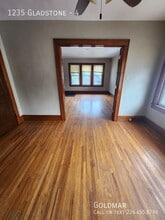 1235 Gladstone Ave in Windsor, ON - Building Photo - Building Photo