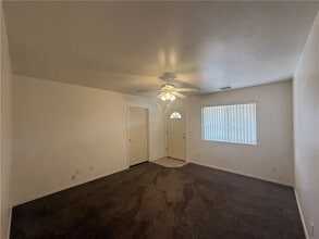 3354 Armour Ln in Kingman, AZ - Building Photo - Building Photo