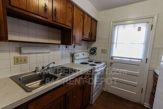 2843 Ravenswood Dr in Evansville, IN - Building Photo - Building Photo