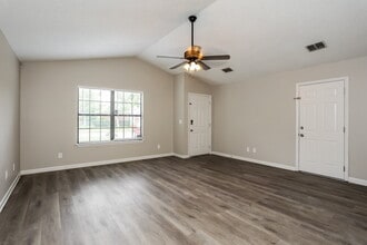 4511 Ramona Blvd in Jacksonville, FL - Building Photo - Building Photo