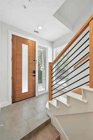 2620 Valley View Ln in Farmers Branch, TX - Building Photo - Building Photo