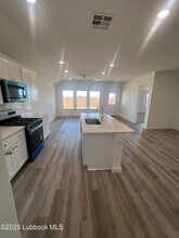 621 E 14th St in Wolfforth, TX - Building Photo - Building Photo