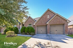 18631 Minden Oaks Dr in Spring, TX - Building Photo
