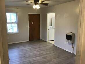 2108 NW 35th St in Oklahoma City, OK - Building Photo - Building Photo