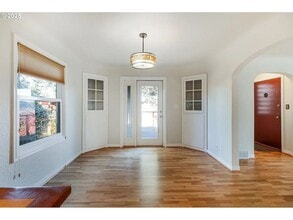 2362 Charnelton St in Eugene, OR - Building Photo - Building Photo