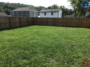 425 Revels Dr in Nashville, TN - Building Photo - Building Photo