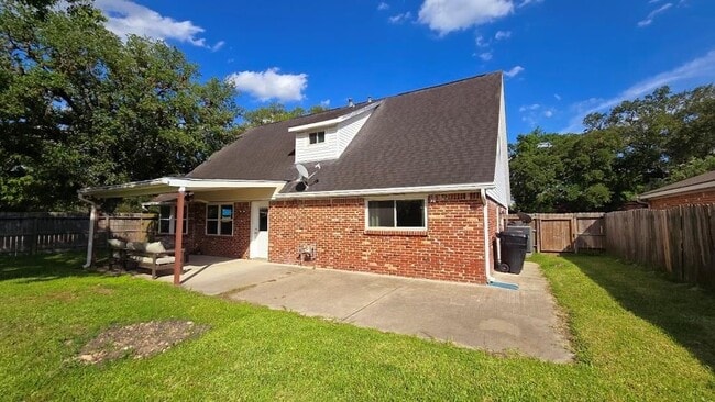 11431 Sagehurst Ln in Houston, TX - Building Photo - Building Photo