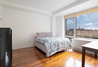 2-40-40 51st Ave, Unit 2C in Queens, NY - Building Photo - Building Photo