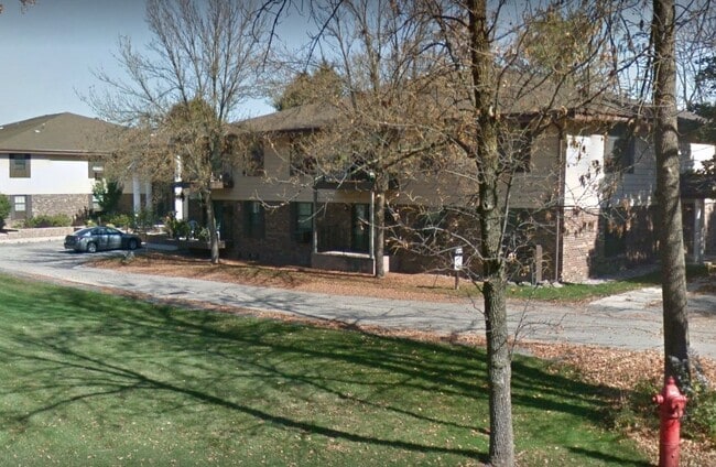 Hunter's Ridge Apartments