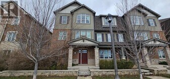 3045 George Savage Ave in Oakville, ON - Building Photo